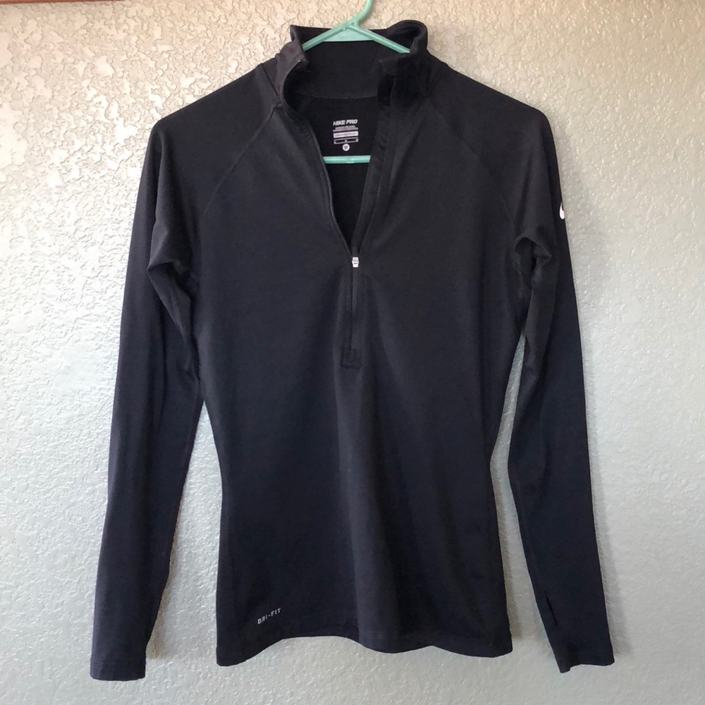 Black DRI FIT NIKE HALF ZIP GREAT CONDITON